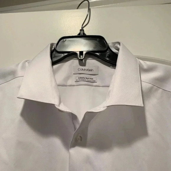 Calvin Klein Non Iron Shirt NWT - Picture 2 of 4
